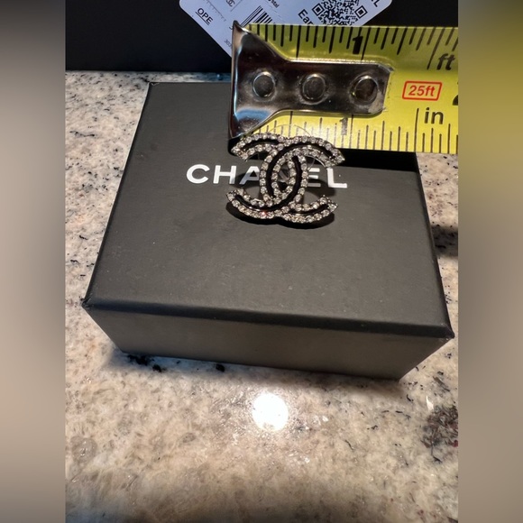 SOLD SOLD SOLD Authentic Chanel 21S CC Ruthenium/Black/Crystal Earrings - Picture 7 of 8